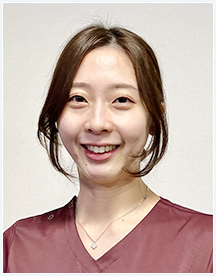 専攻医　高津　三奈